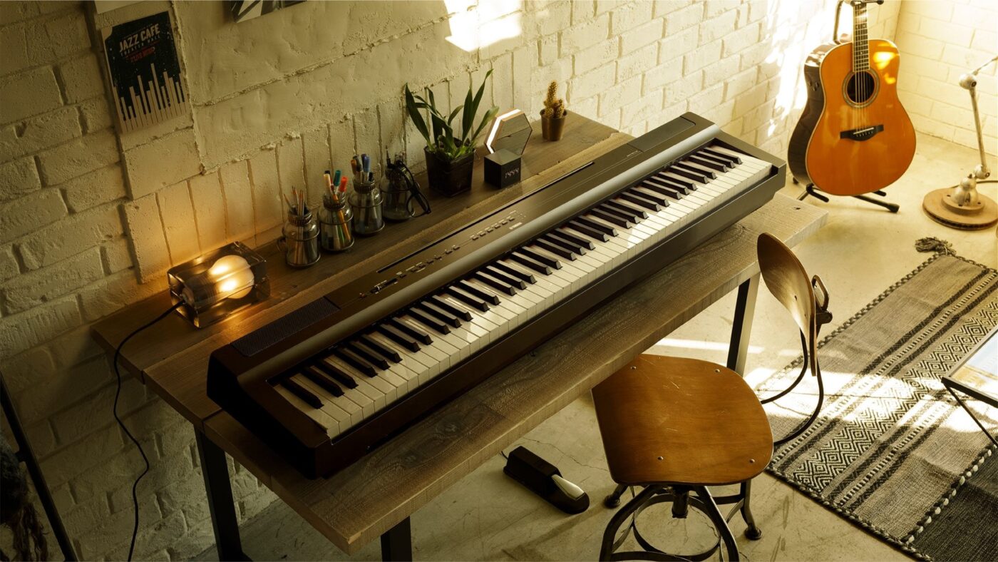 Yamaha P-125 vs P-125a