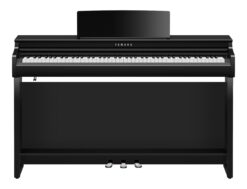 Yamaha CLP-825 Schwarz Front
